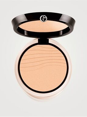 Giorgio Armani Luminous Silk Glow Fusion Powder 3